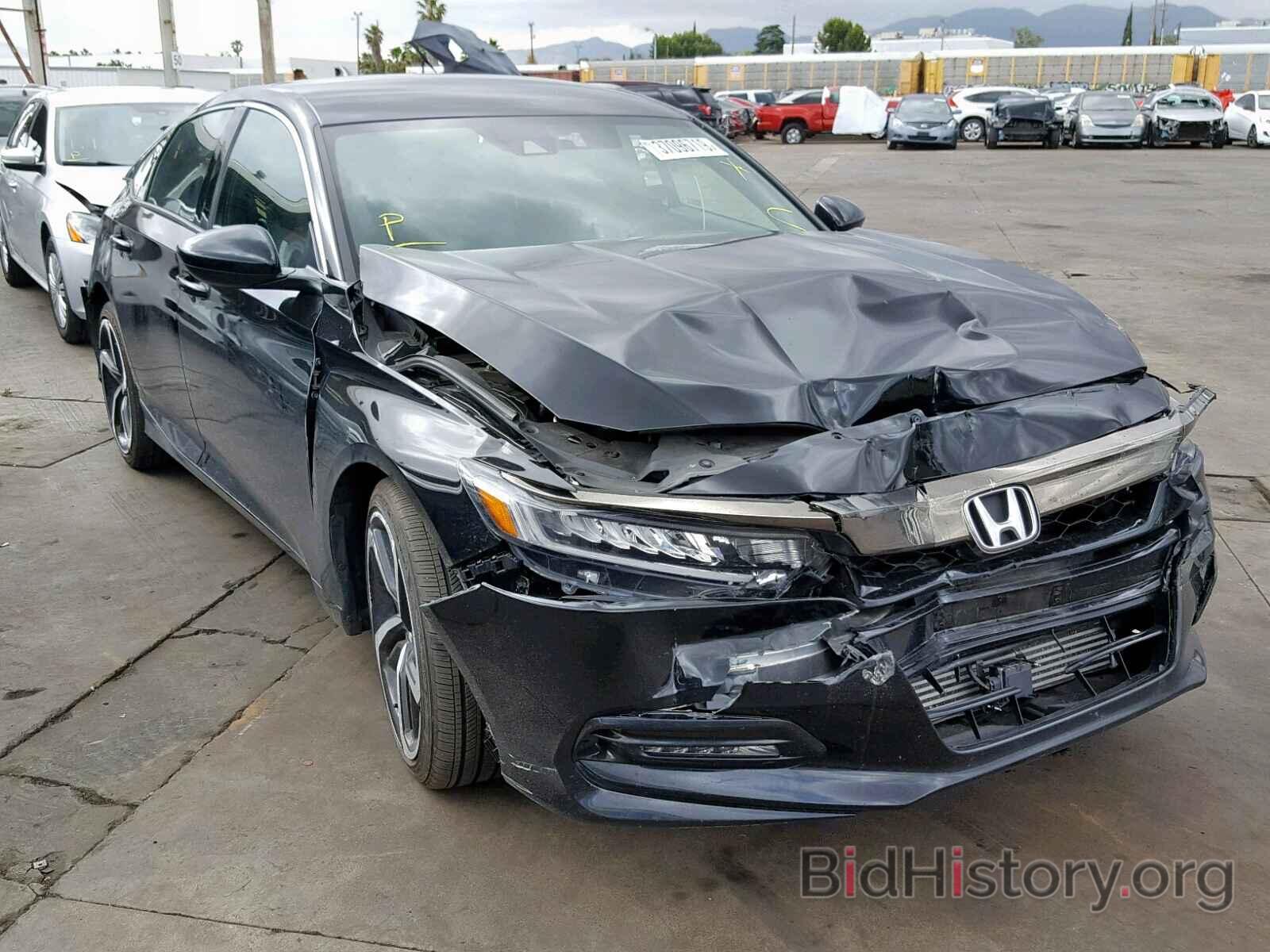 Photo 1HGCV1F35JA096100 - HONDA ACCORD SPO 2018