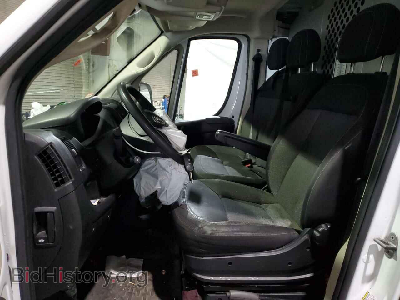 2018 RAM All Models - VIN: 3C6TRVAG2JE122659 - Фото 7