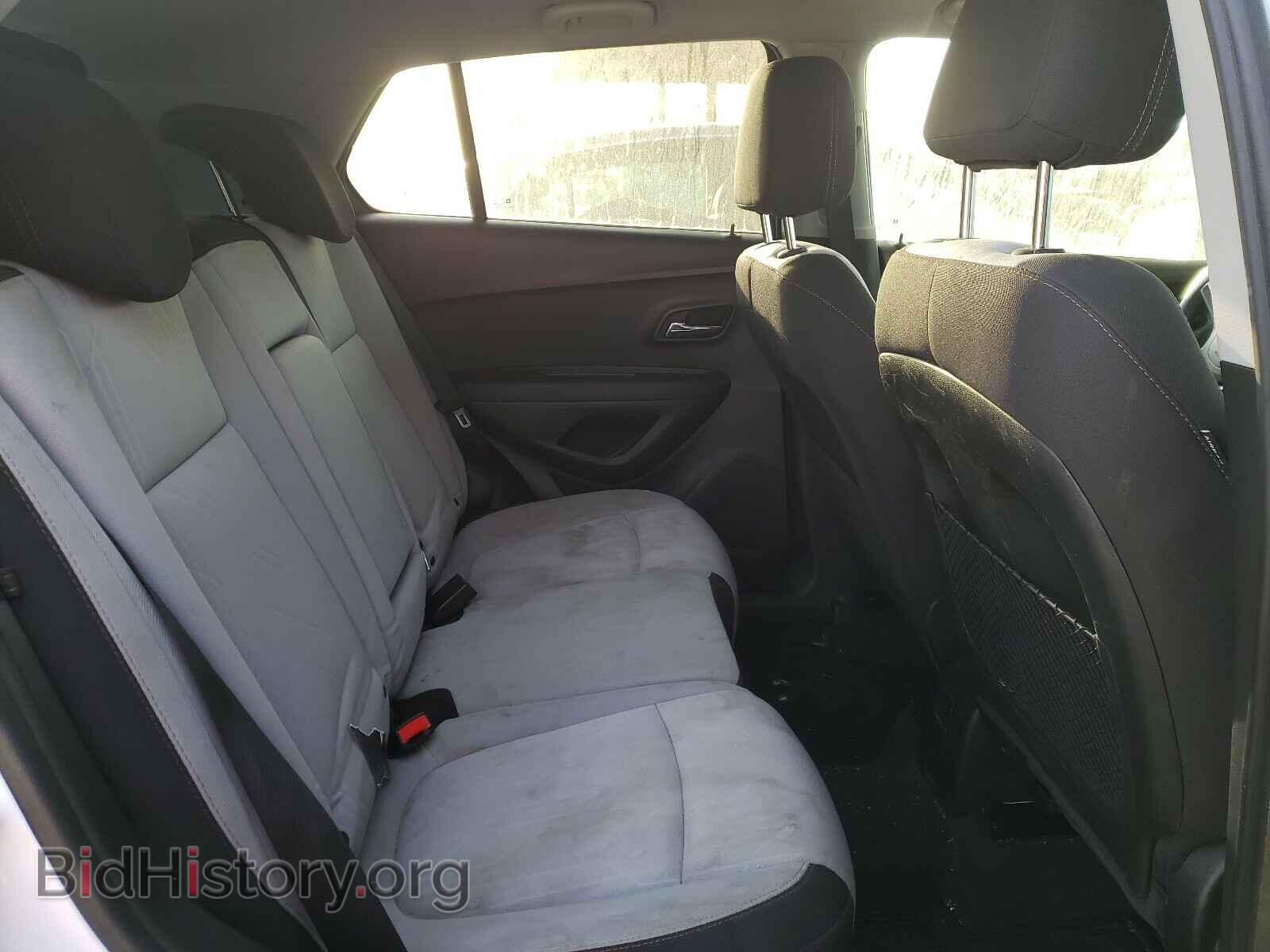 2017 CHEVROLET TRAX - VIN: 3GNCJLSB8HL257407 - Фото 6