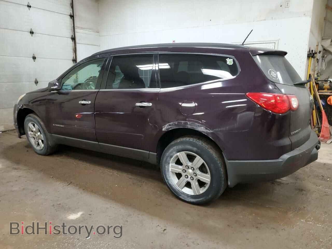 2009 CHEVROLET TRAVERSE - VIN: 1GNER23DX9S130205 - Фото 2