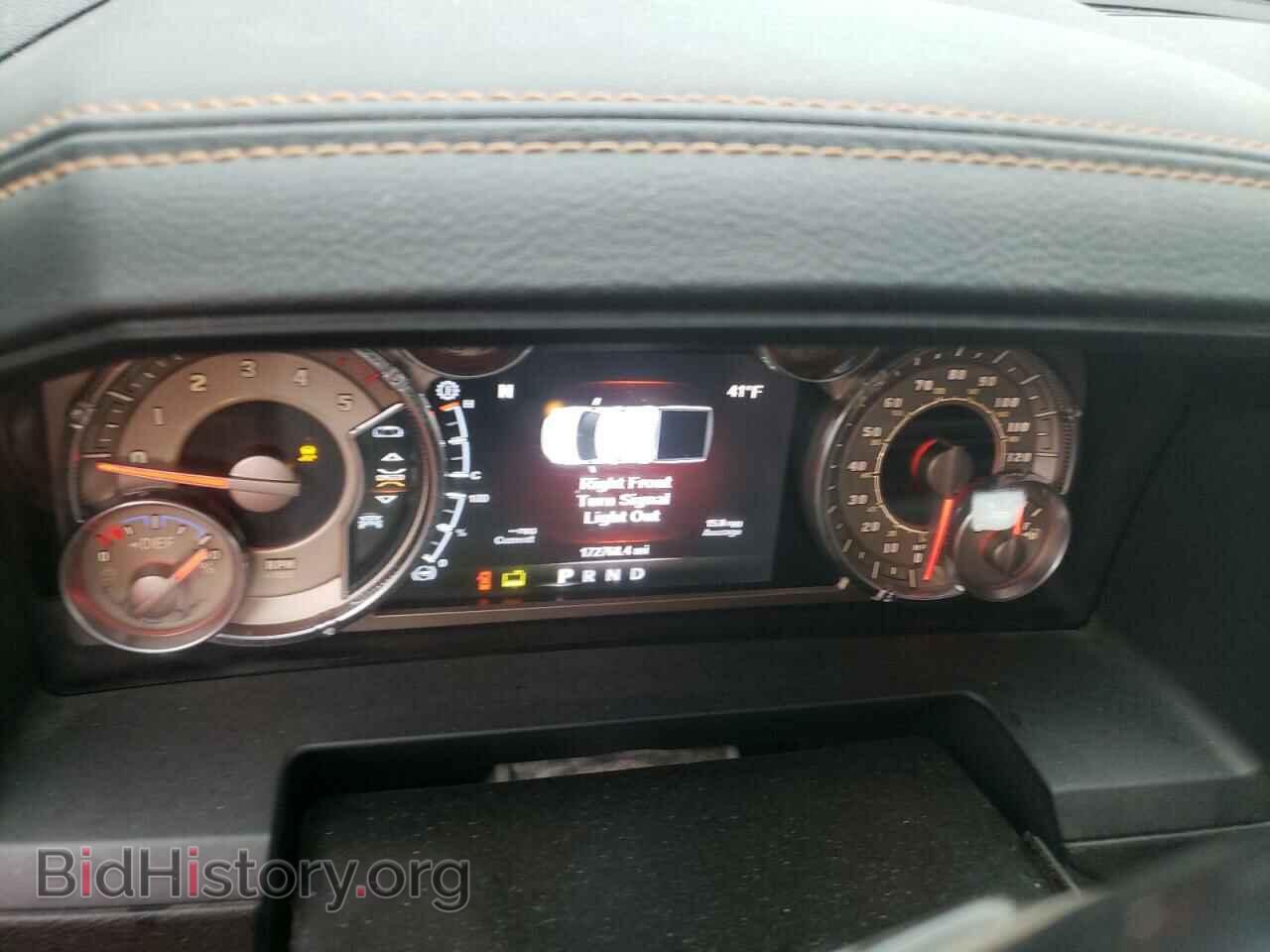 2015 RAM 3500 - VIN: 3C63R3NL7FG579815 - Фото 9
