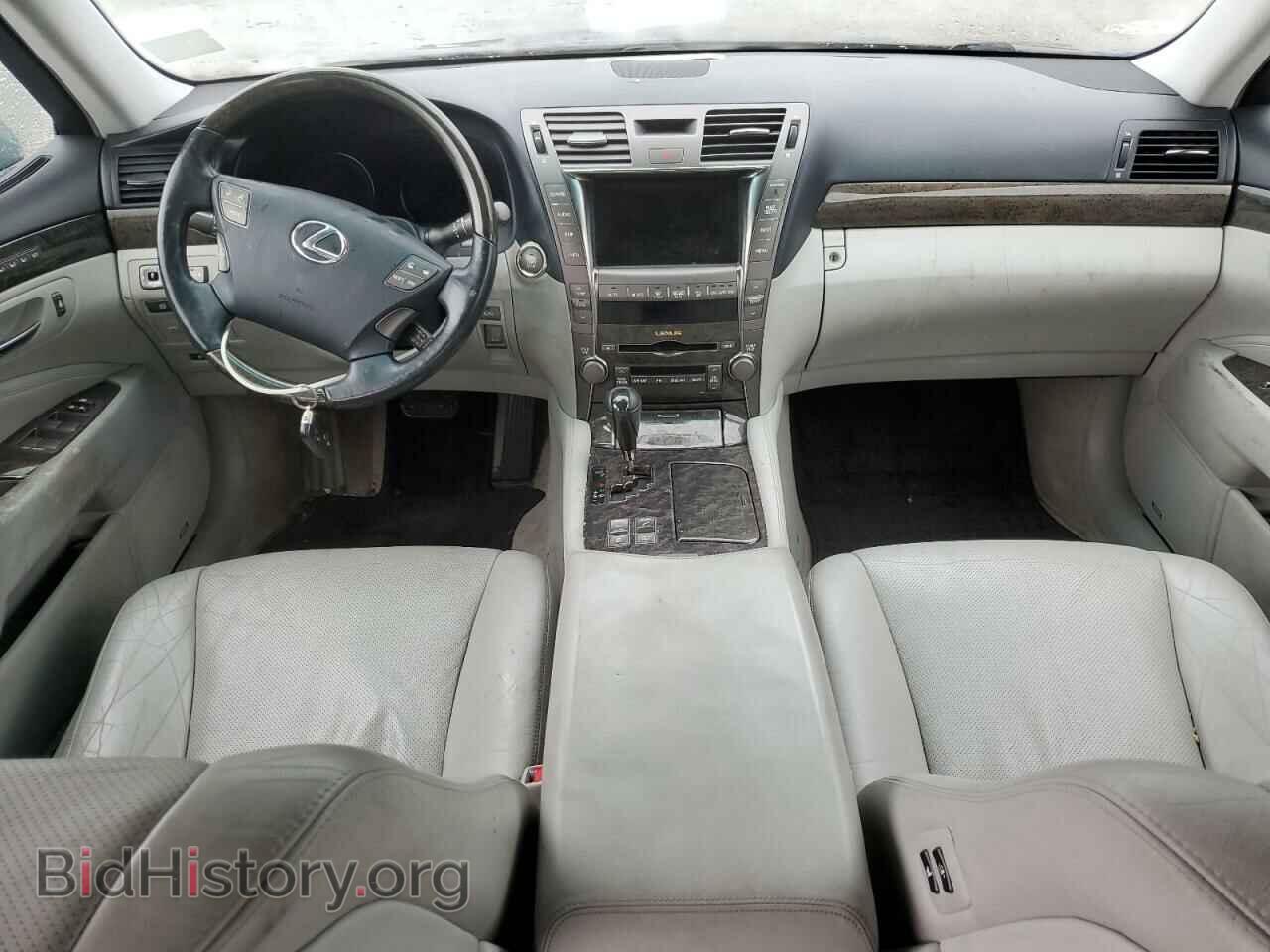 2009 LEXUS LS460 - VIN: JTHCL46F695003989 - Photo 8
