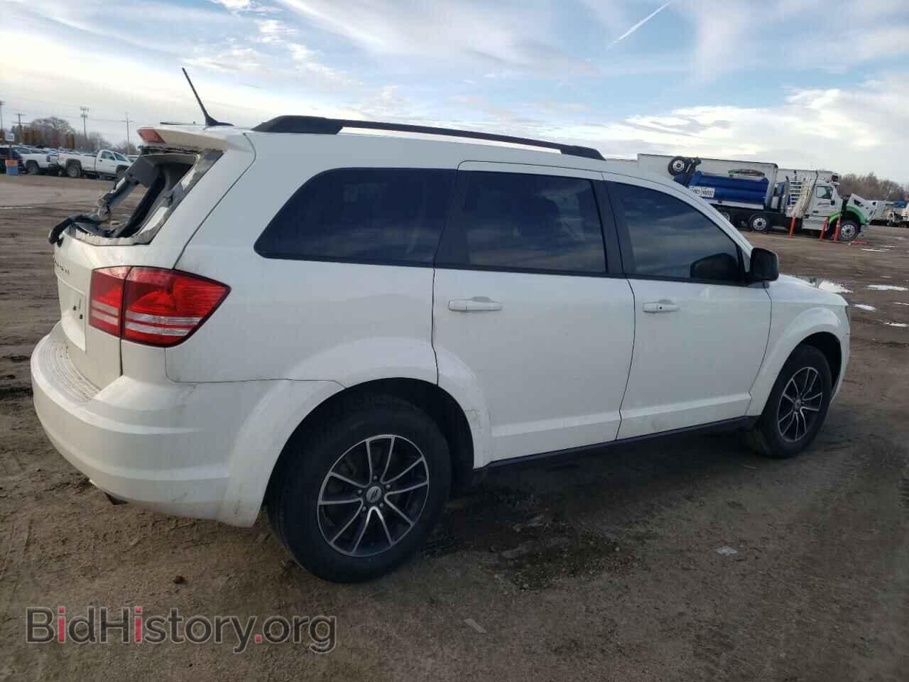 2018 DODGE JOURNEY - VIN: 3C4PDCAB8JT235707 - Фото 3