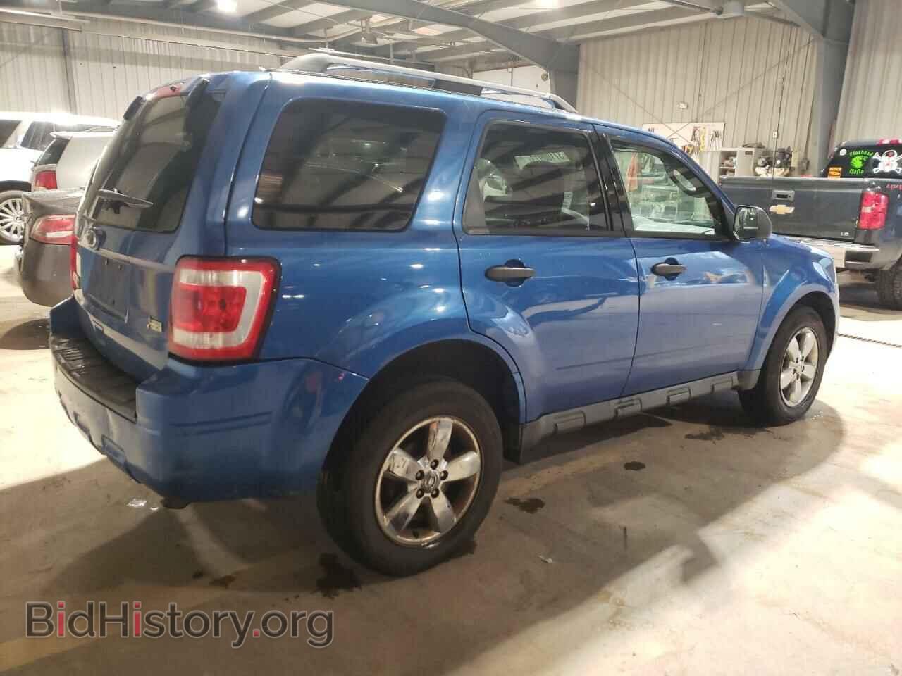 2011 FORD ESCAPE - VIN: 1FMCU9DG2BKA37342 - Фото 3