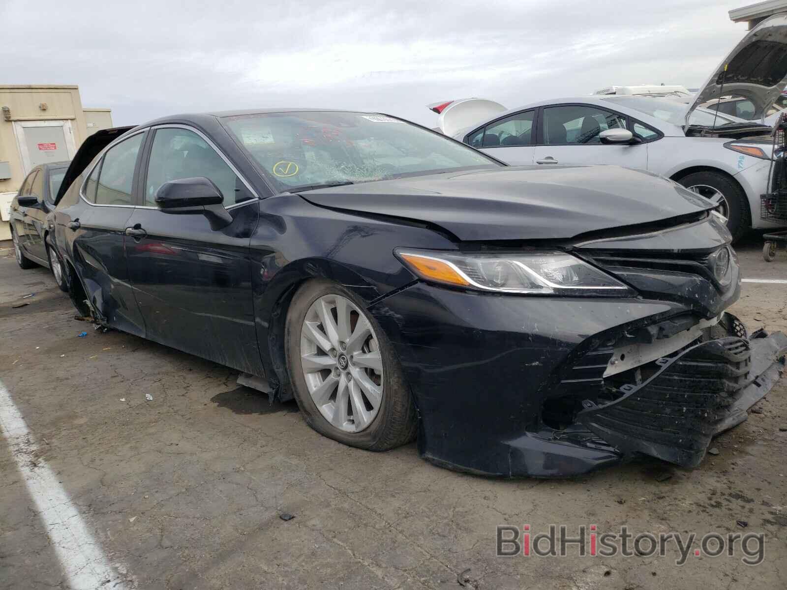 Photo 4T1C11AK4LU915992 - TOYOTA CAMRY 2020