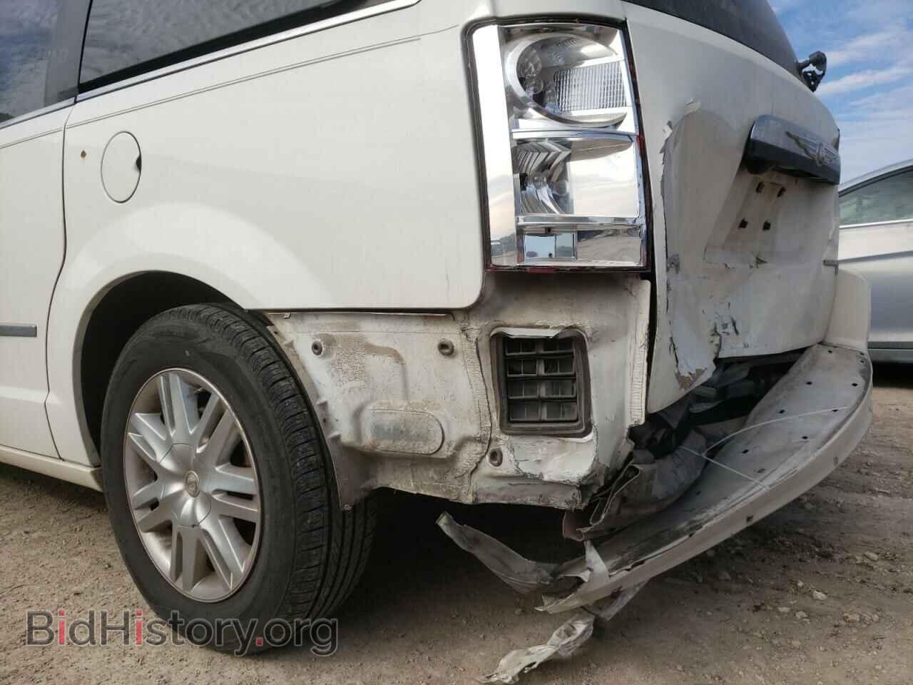 2010 CHRYSLER MINIVAN - VIN: 2A4RR7DX5AR374733 - Фото 9