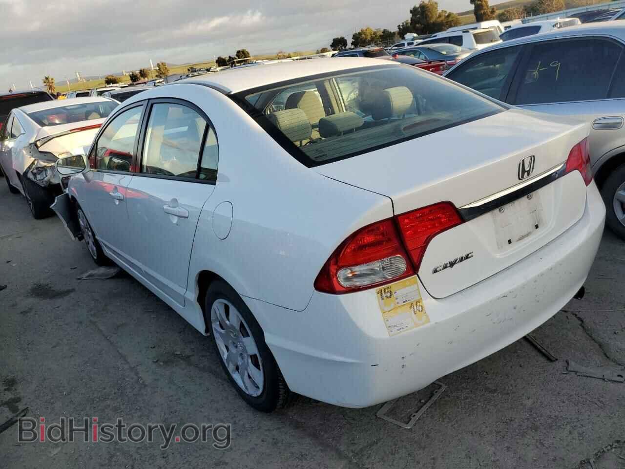 2011 HONDA CIVIC - VIN: 2HGFA1F52BH306522 - Фото 2
