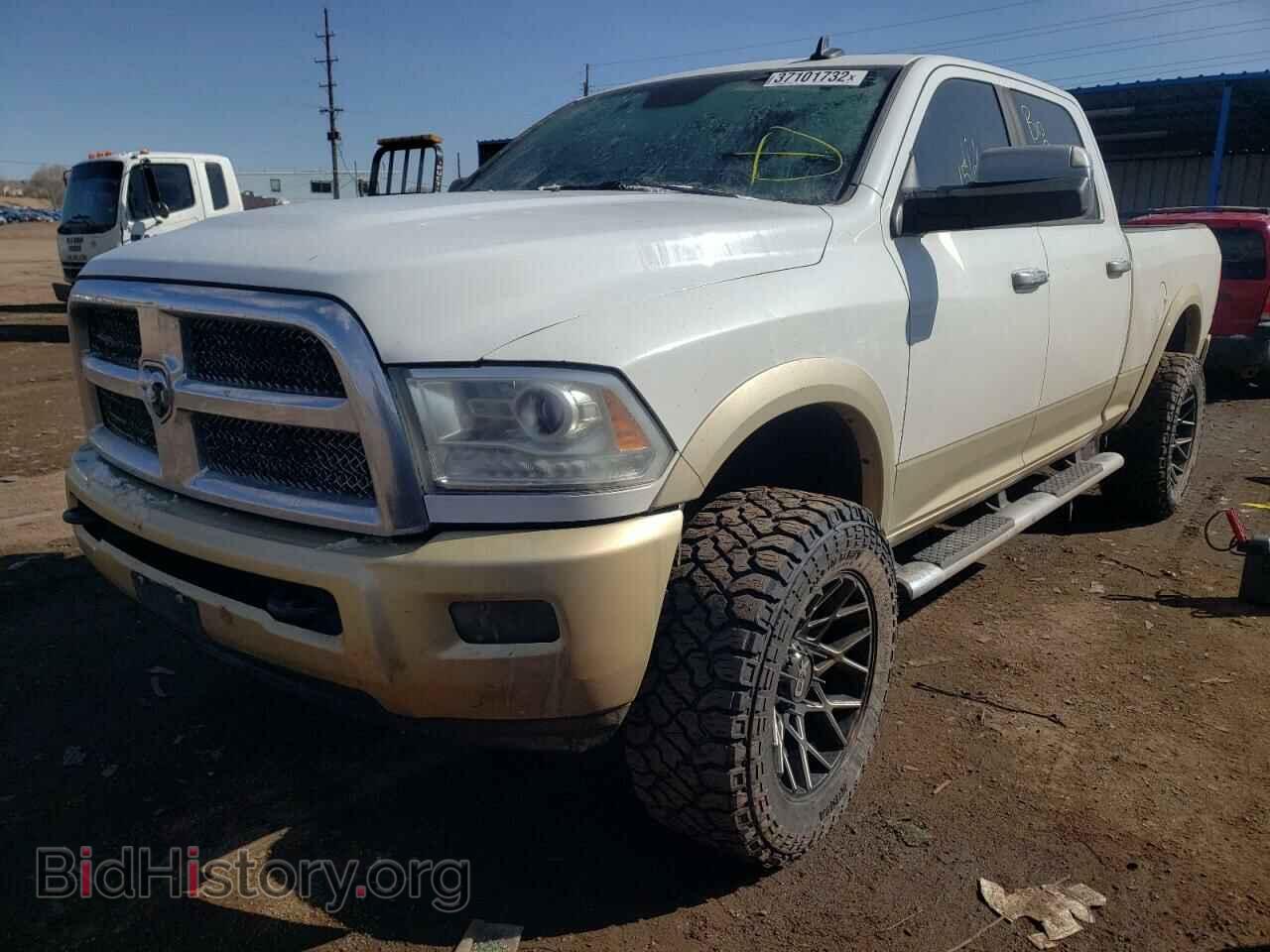 2013 RAM 2500 - VIN: 3C6UR5GL2DG523887 - Фото 2