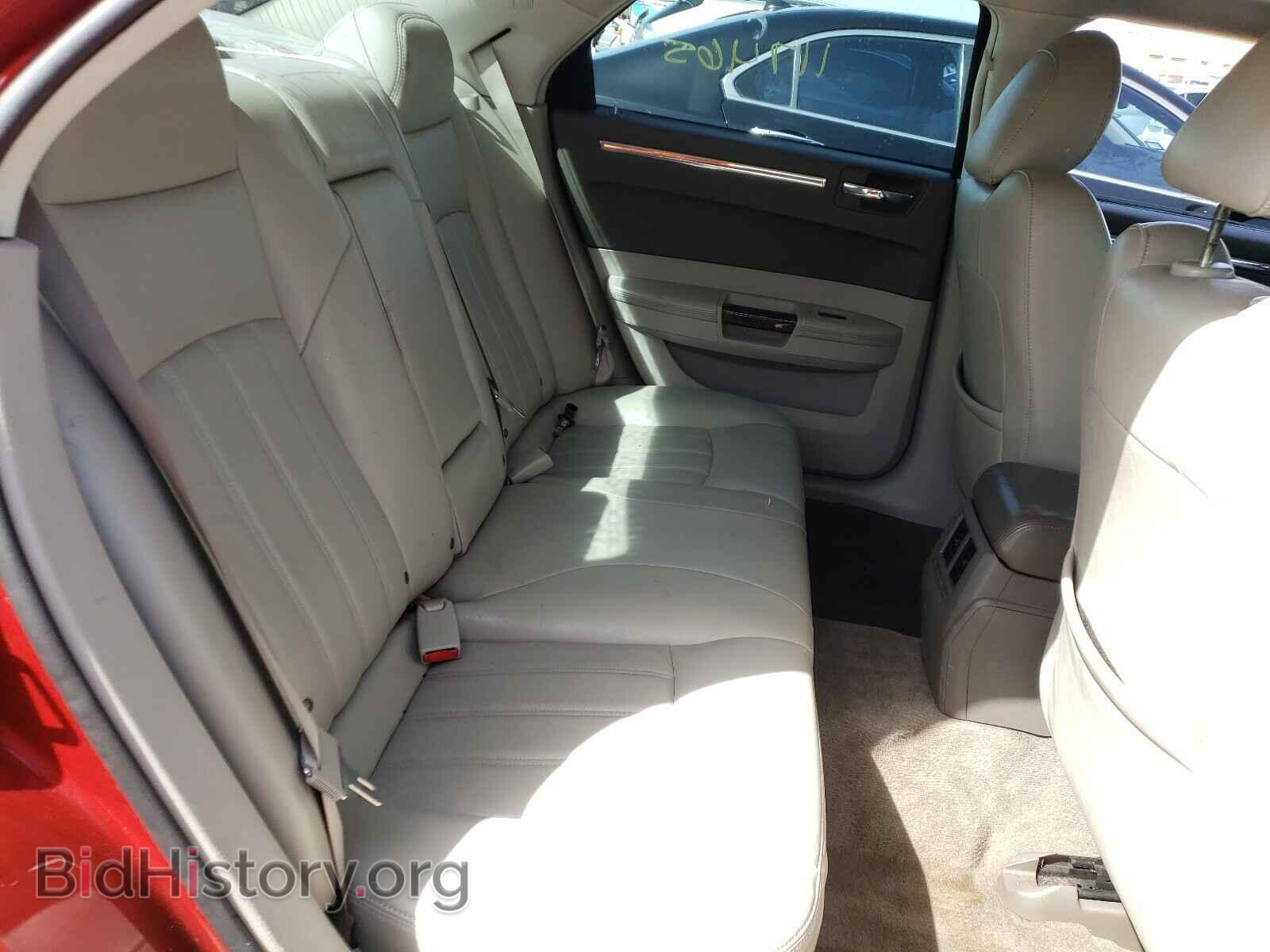 2010 CHRYSLER 300 - VIN: 2C3CA6CT3AH114806 - Фото 6