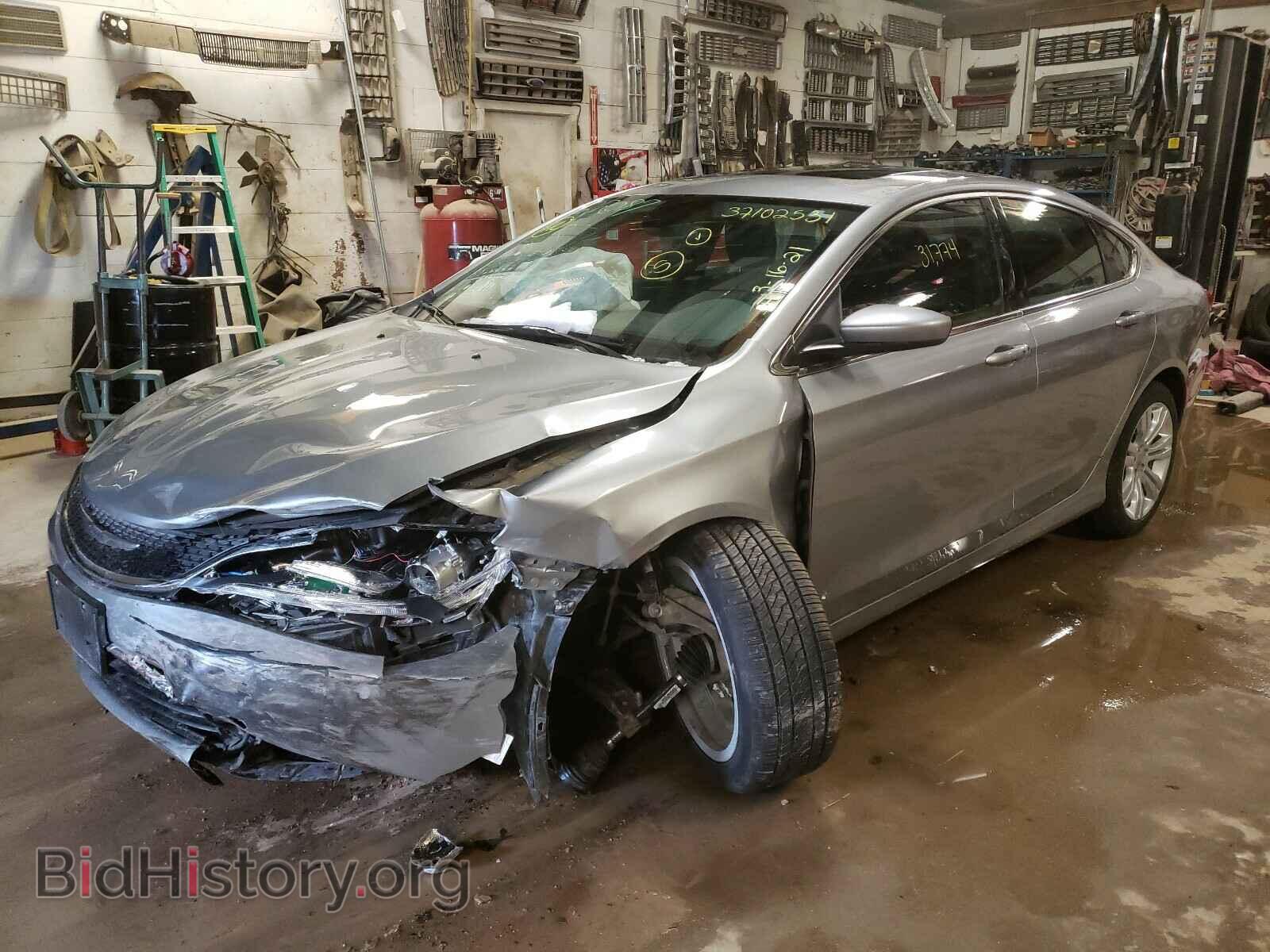 2015 CHRYSLER 200 - VIN: 1C3CCCAB6FN543522 - Фото 2