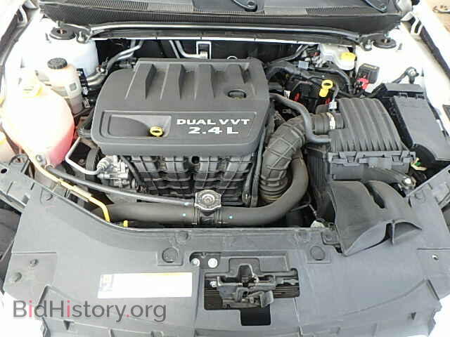 2011 CHRYSLER 200 - VIN: 1C3BC4FB1BN570180 - Фото 7
