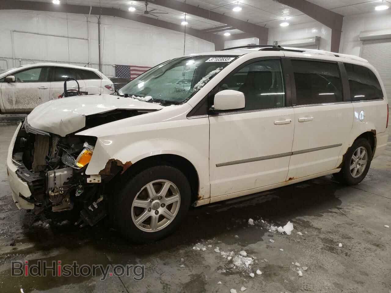 Photo 2A4RR5D16AR421235 - CHRYSLER MINIVAN 2010