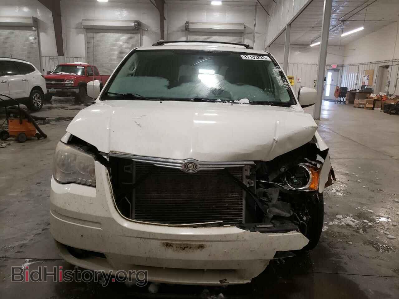 2010 CHRYSLER MINIVAN - VIN: 2A4RR5D16AR421235 - Фото 5