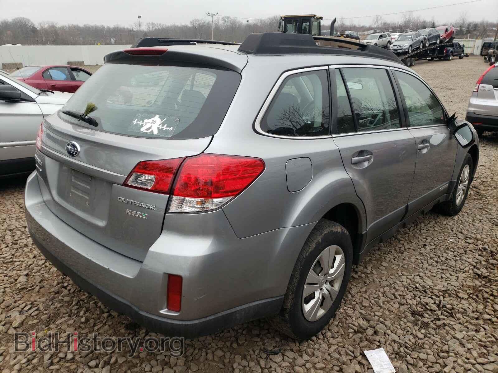2011 SUBARU OUTBACK - VIN: 4S4BRBAC7B3346269 - Photo 4