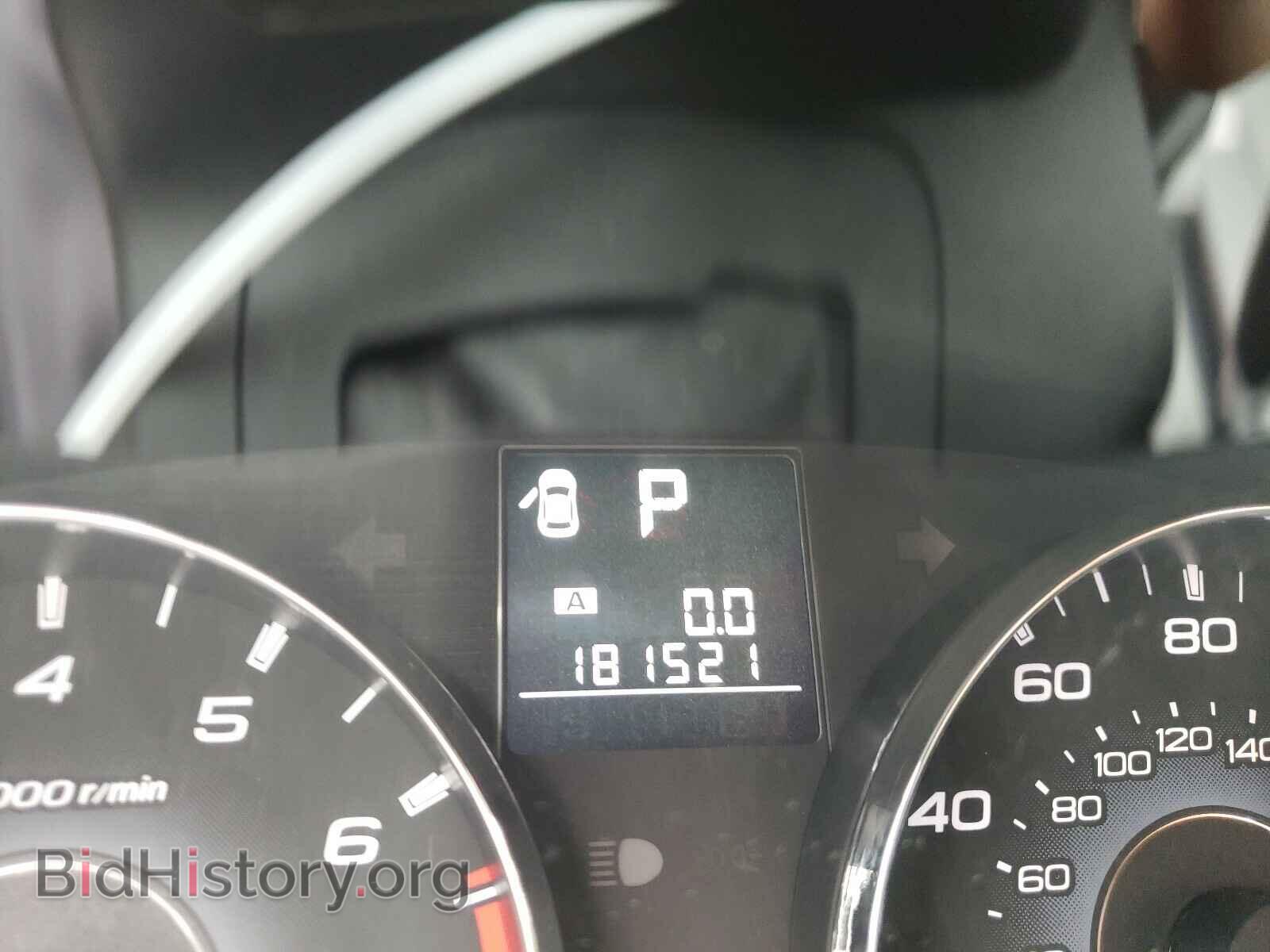 2011 SUBARU OUTBACK - VIN: 4S4BRBAC7B3346269 - Photo 8