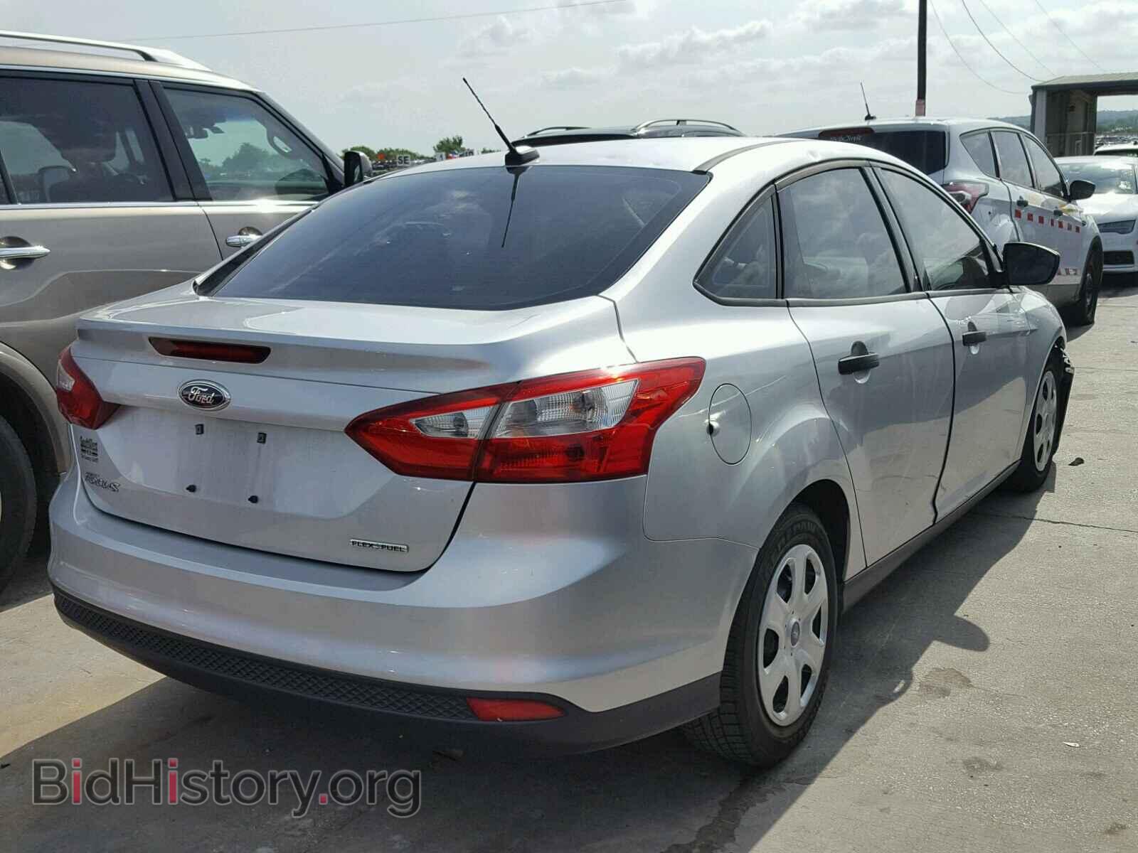2013 FORD FOCUS - VIN: 1FADP3E23DL183588 - Фото 4