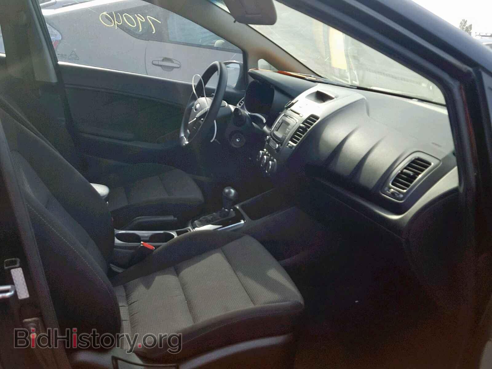 2017 KIA FORTE LX - VIN: 3KPFK4A70HE015169 - Фото 5