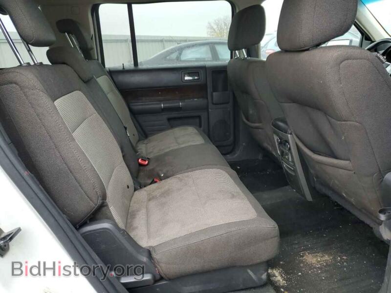 2011 Ford FLEX (VIN 2FMGK5CC0BBD28687) — фото 11 из 13