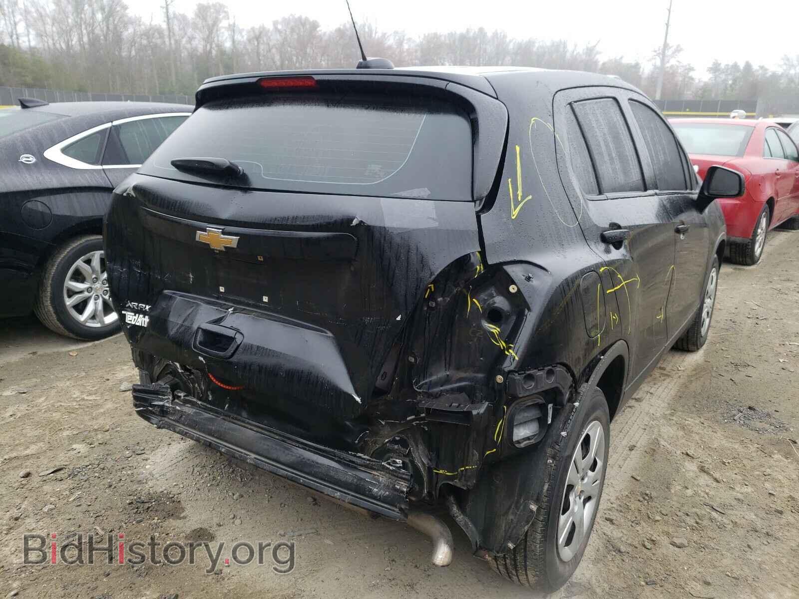 2017 CHEVROLET TRAX - VIN: 3GNCJKSBXHL185569 - Фото 4