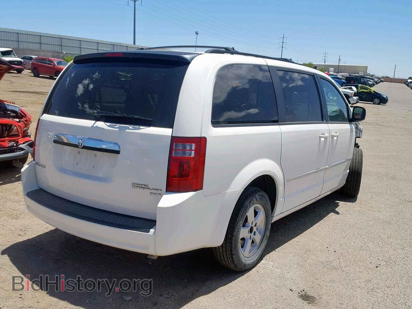 2010 DODGE GRAND CARA - VIN: 2D4RN5D15AR484430 - Фото 4
