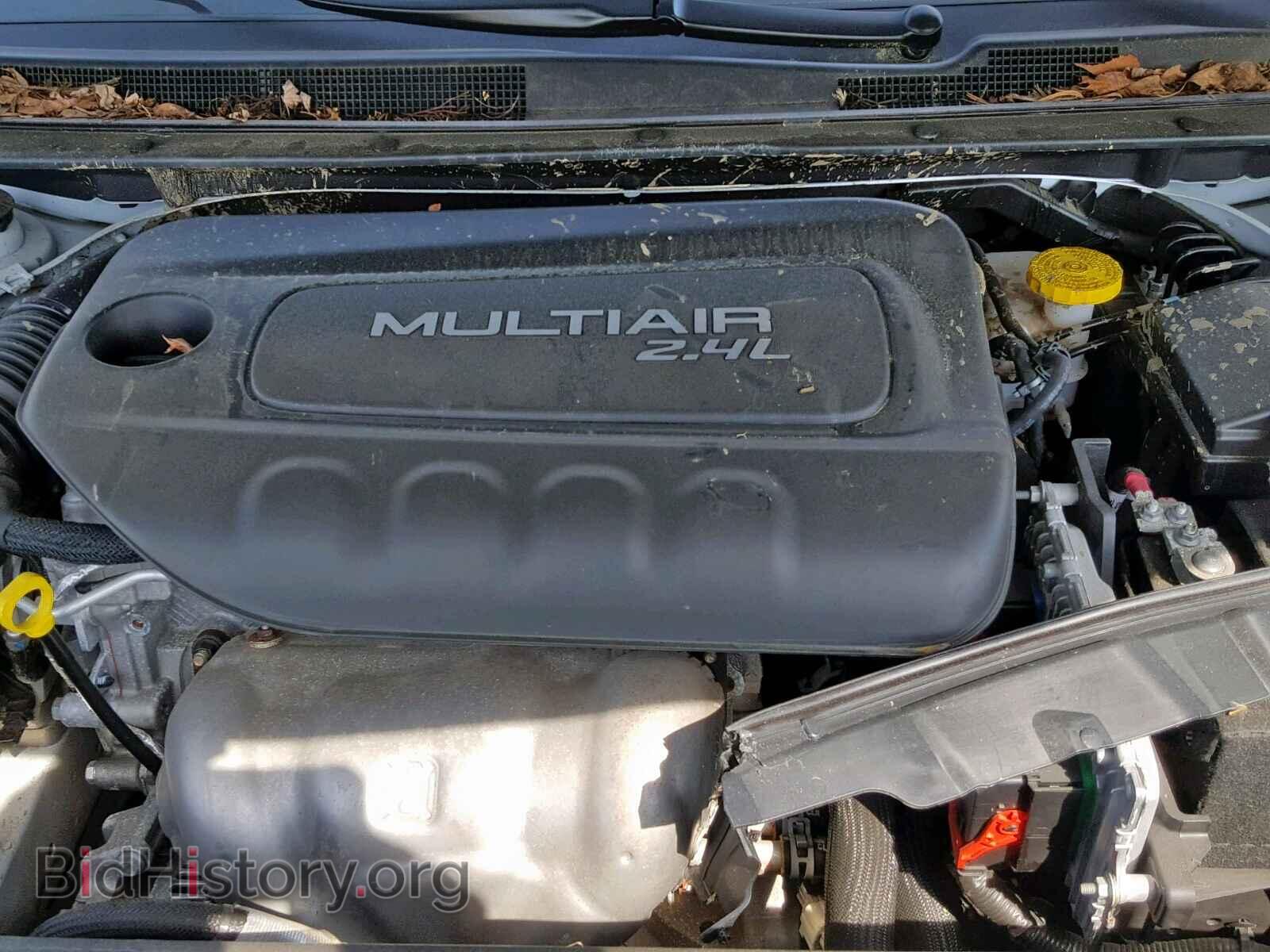 2016 CHRYSLER 200 - VIN: 1C3CCCAB0GN124549 - Фото 7