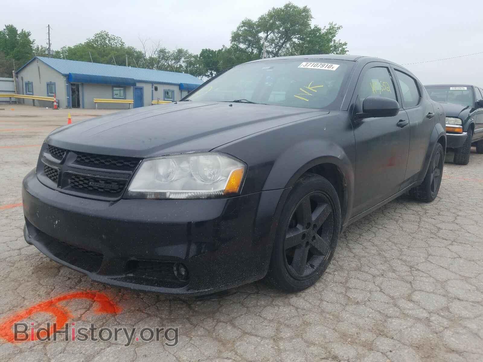 2011 DODGE AVENGER - VIN: 1B3BD2FG1BN556192 - Photo 2