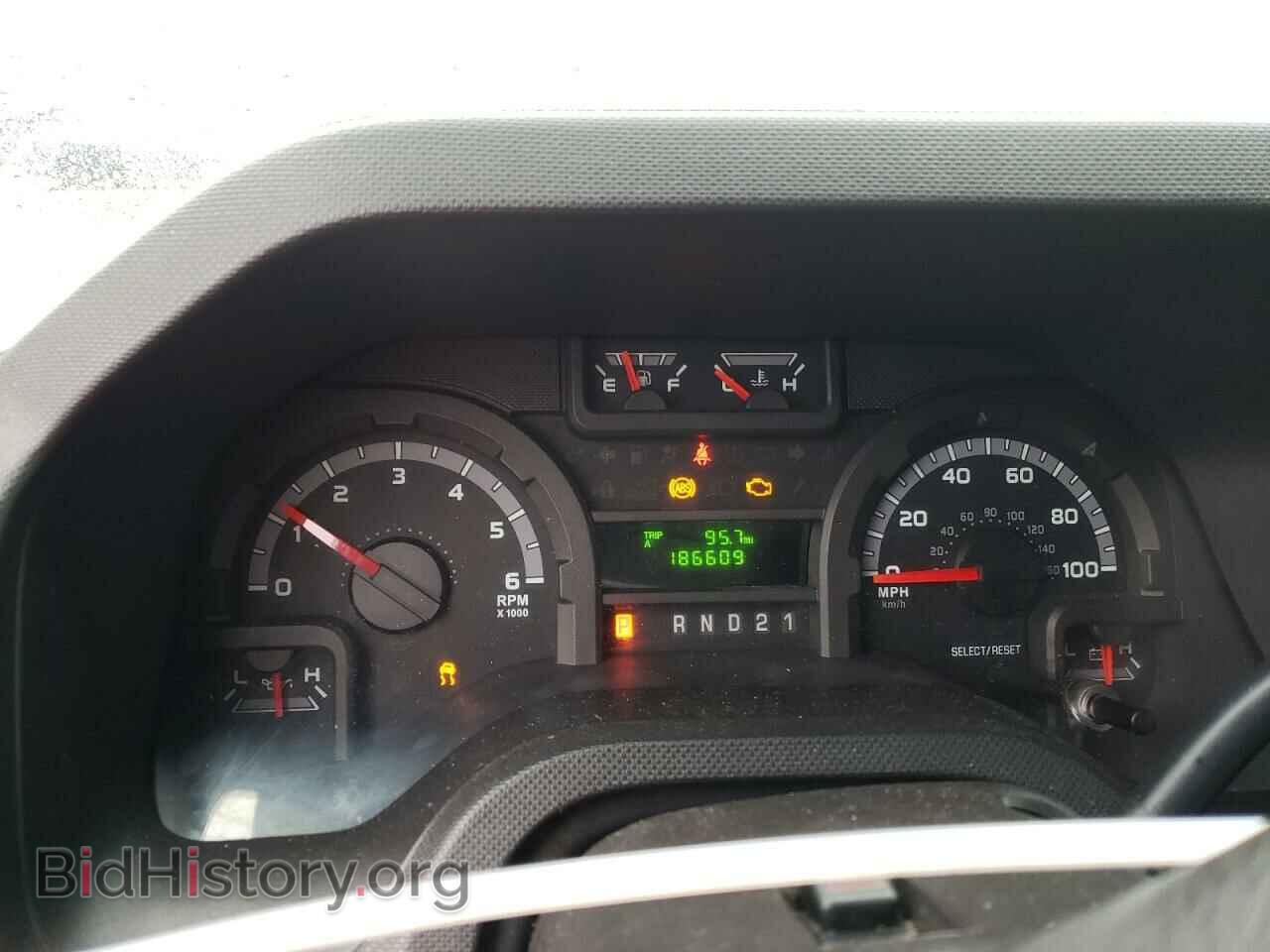 2009 FORD ECONOLINE - VIN: 1FBSS31L09DA44748 - Photo 9