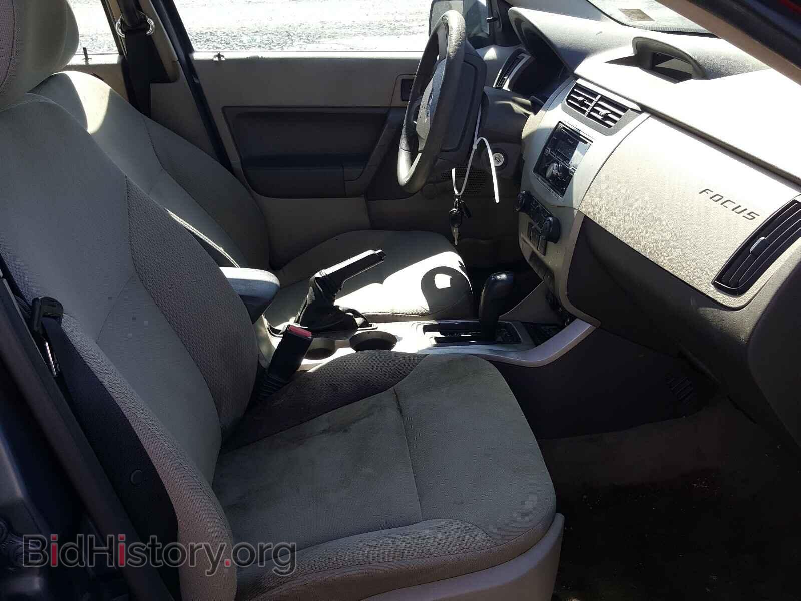 2010 FORD FOCUS - VIN: 1FAHP3EN6AW164152 - Photo 5
