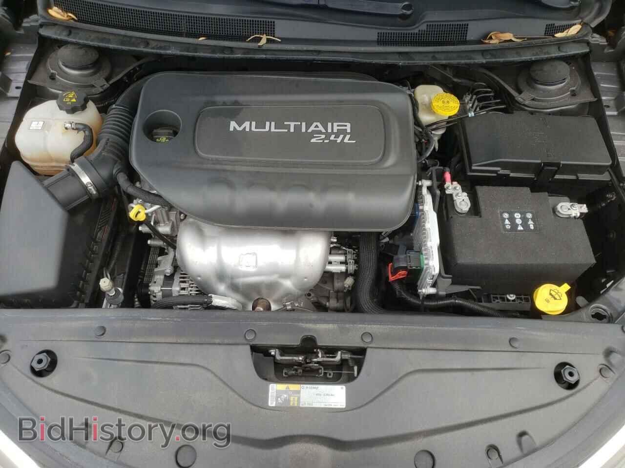 2016 CHRYSLER 200 - VIN: 1C3CCCAB1GN123653 - Фото 7