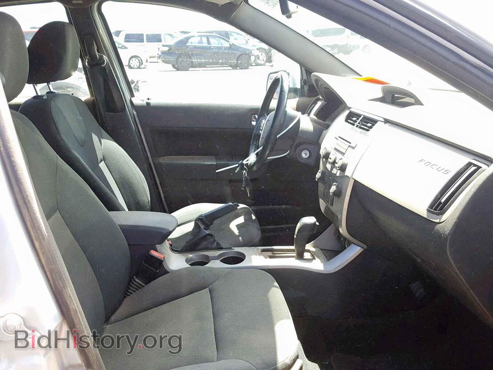 2008 FORD FOCUS SE - VIN: 1FAHP35N88W185899 - Фото 5