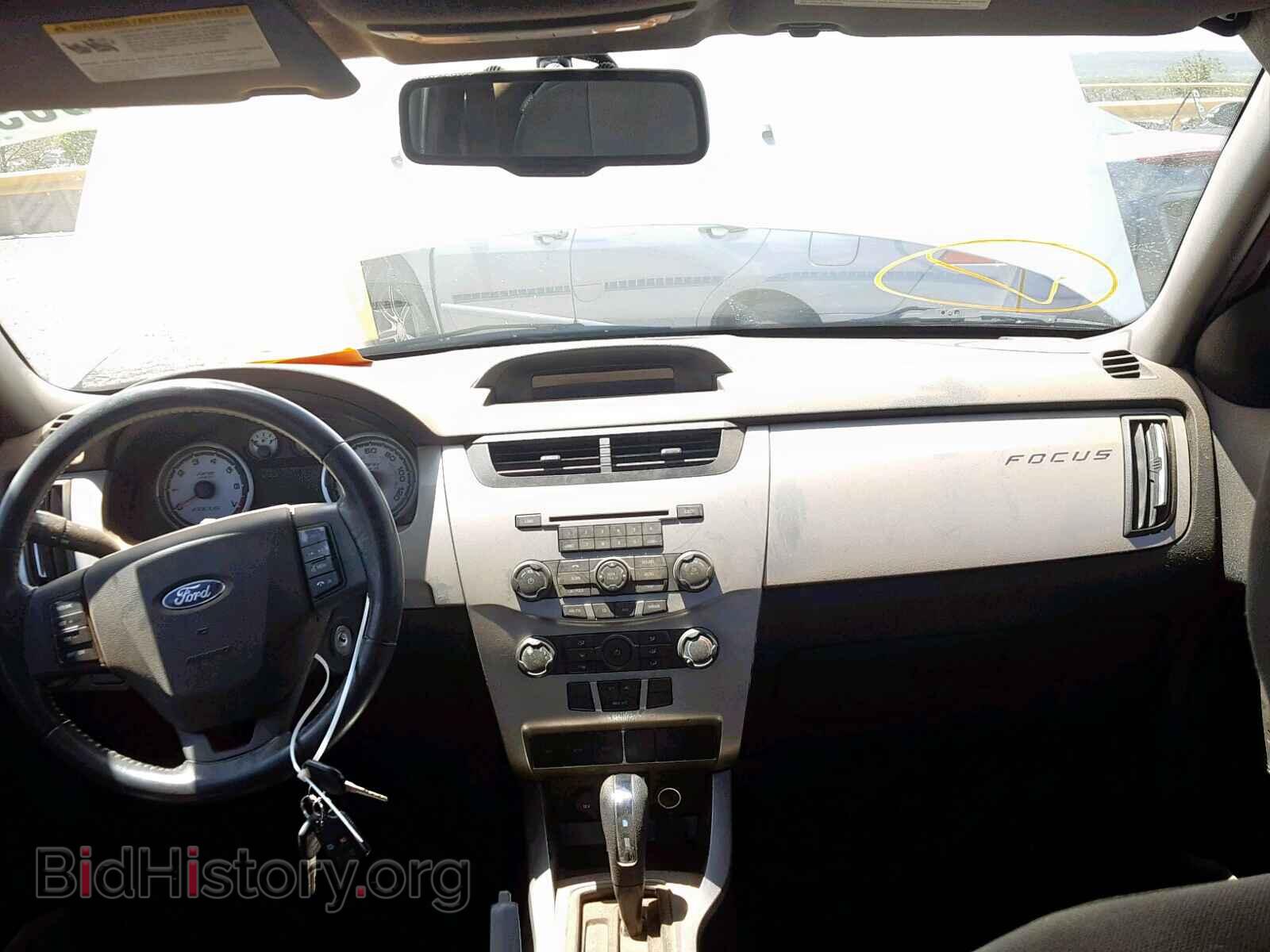 2008 FORD FOCUS SE - VIN: 1FAHP35N88W185899 - Фото 9