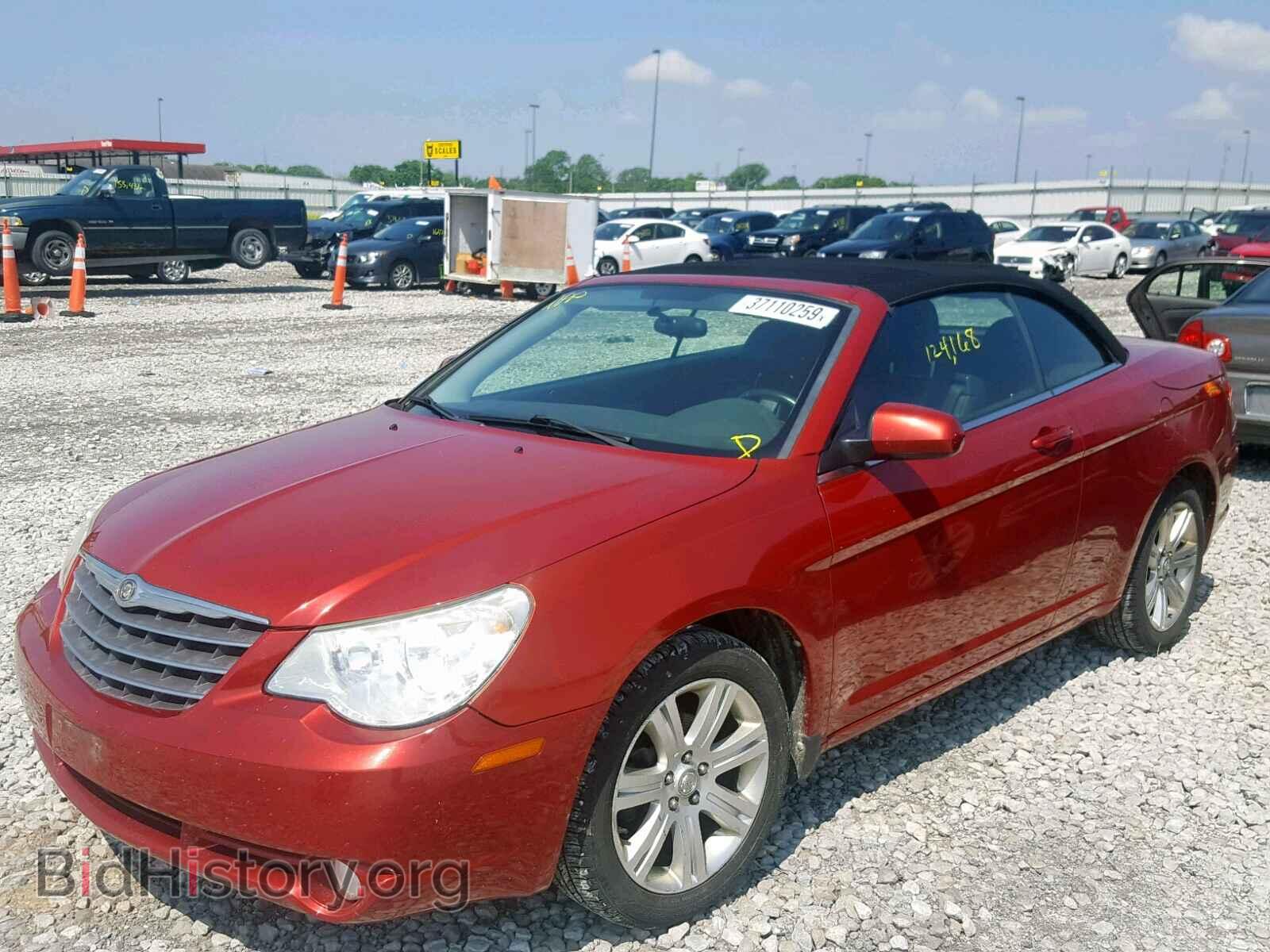 2010 CHRYSLER SEBRING - VIN: 1C3BC5ED0AN200121 - Фото 2
