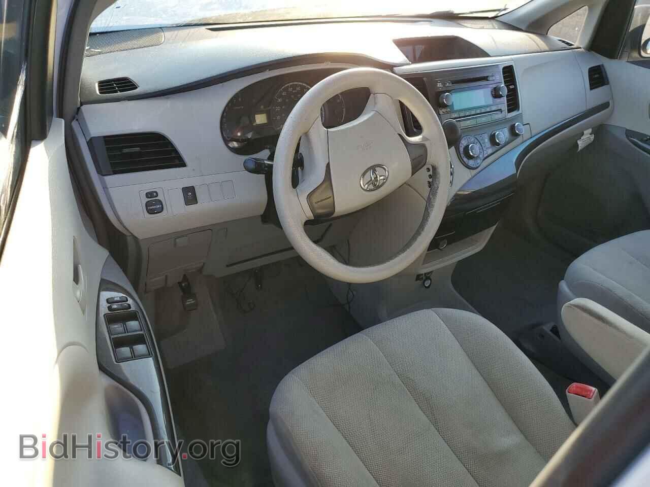 2013 TOYOTA All Models - VIN: 5TDZK3DC2DS388326 - Фото 8