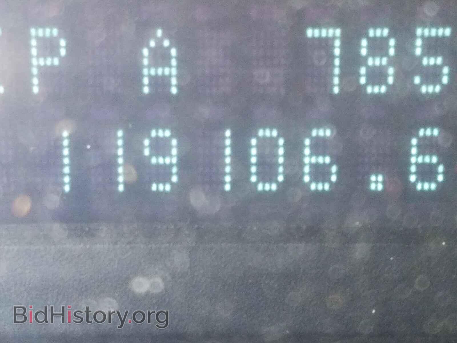 2011 FORD ESCAPE - VIN: 1FMCU0E70BKC24931 - Фото 8