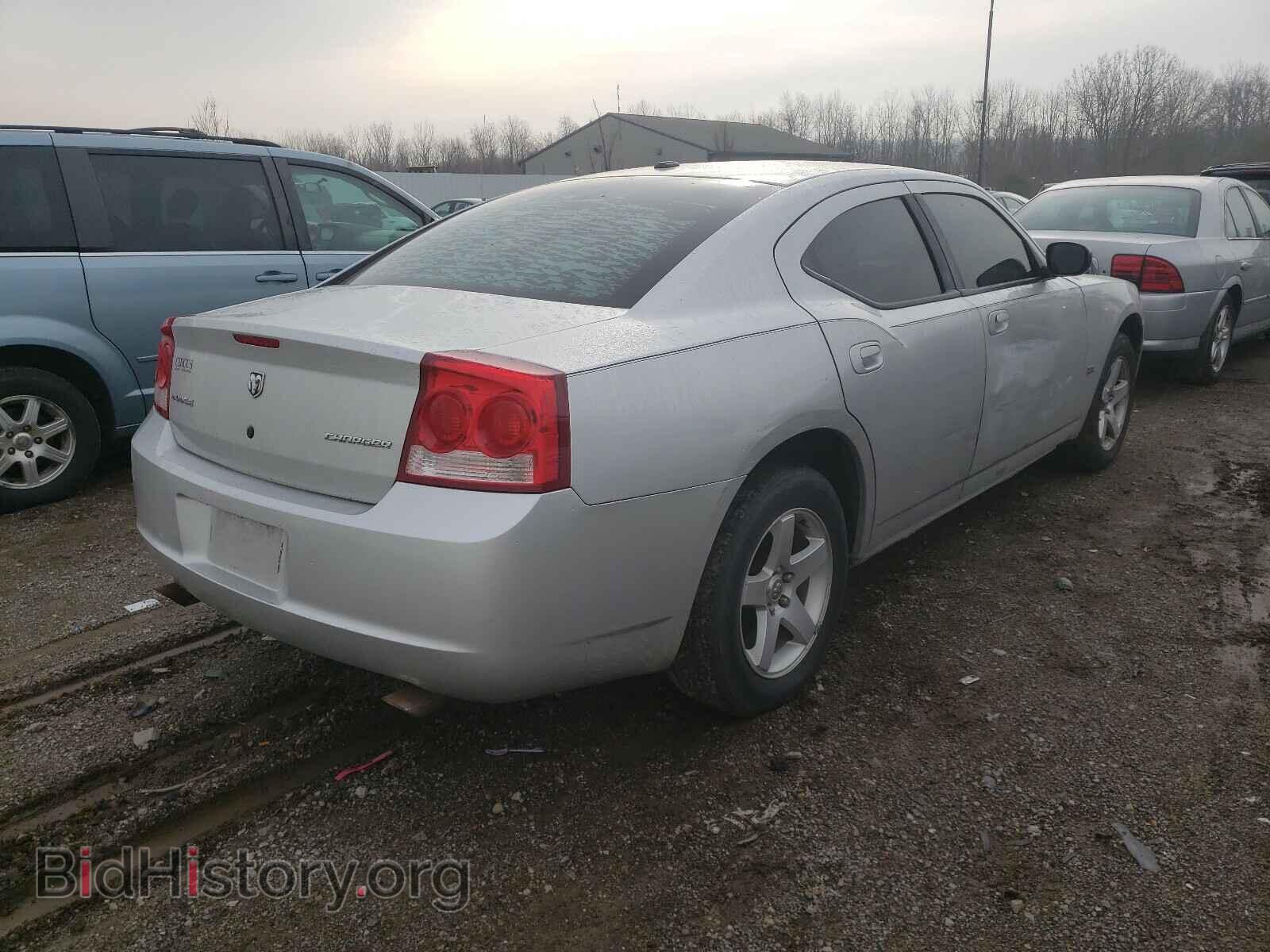 2010 DODGE CHARGER - VIN: 2B3CA2CV3AH316438 - Фото 4