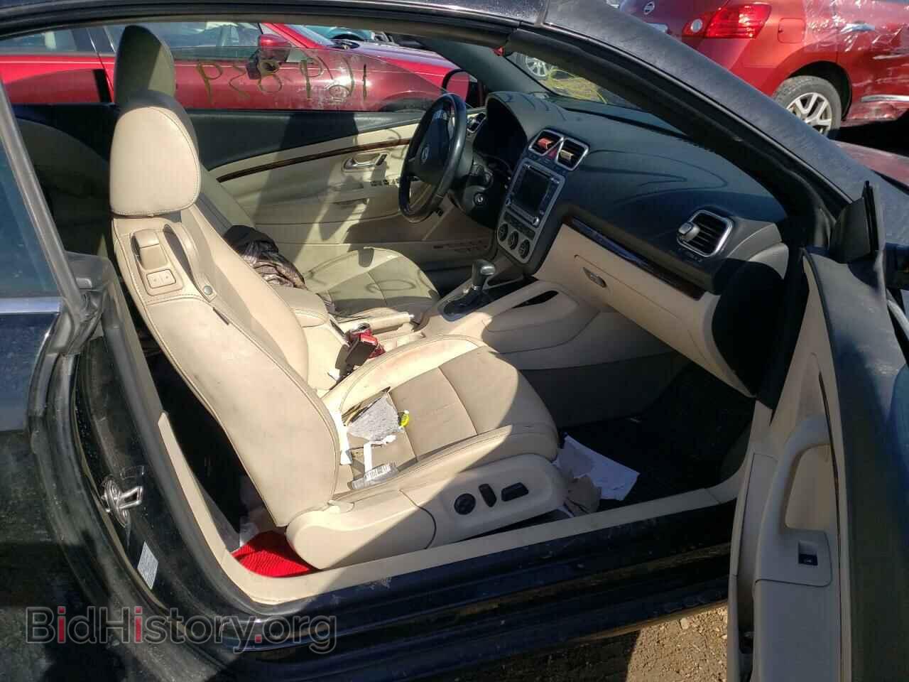 2008 VOLKSWAGEN EOS - VIN: WVWFA71FX8V003960 - Фото 5