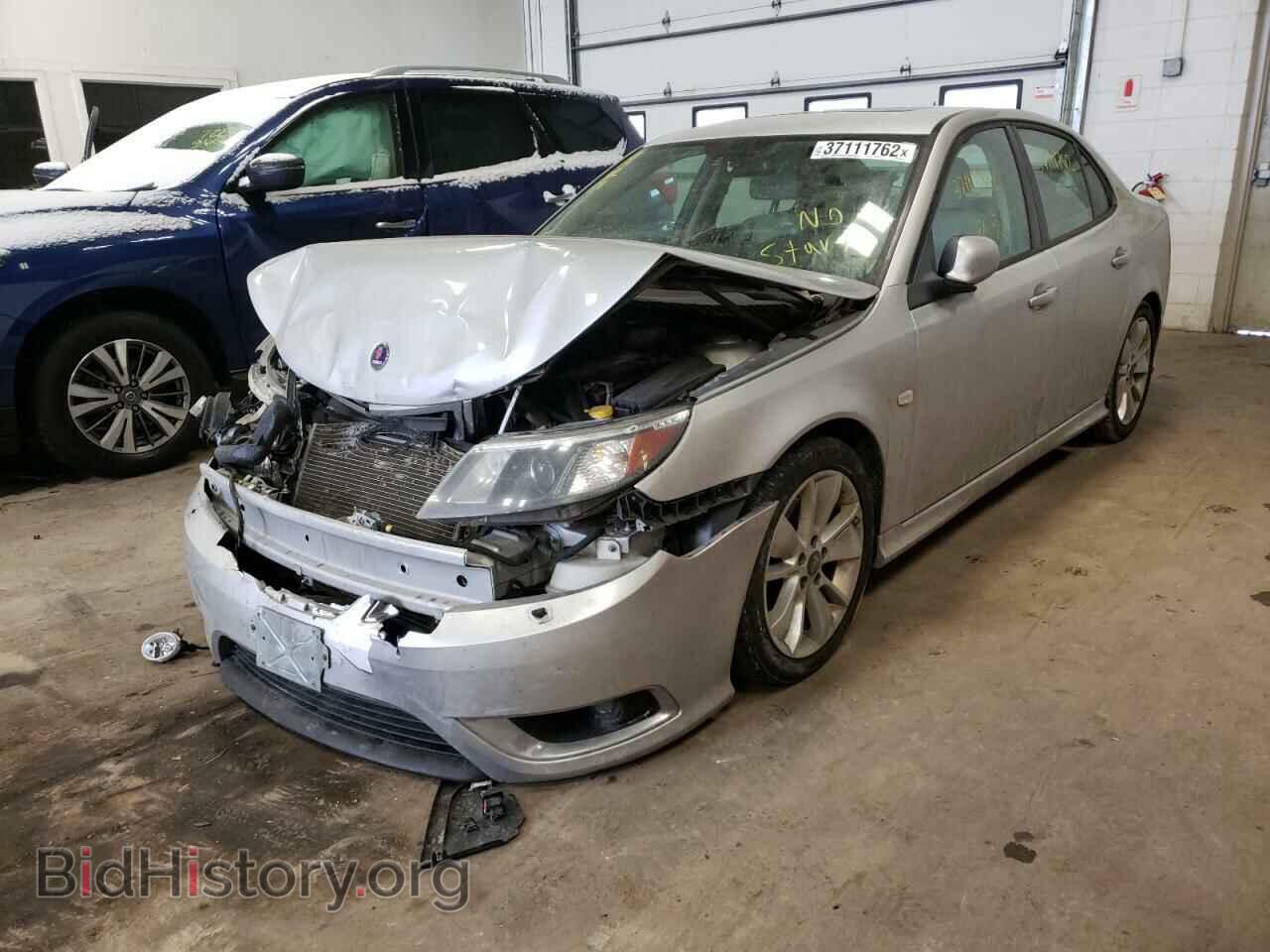 2011 SAAB 9 3 - VIN: YS3FC4CY1B1307564 - Фото 2