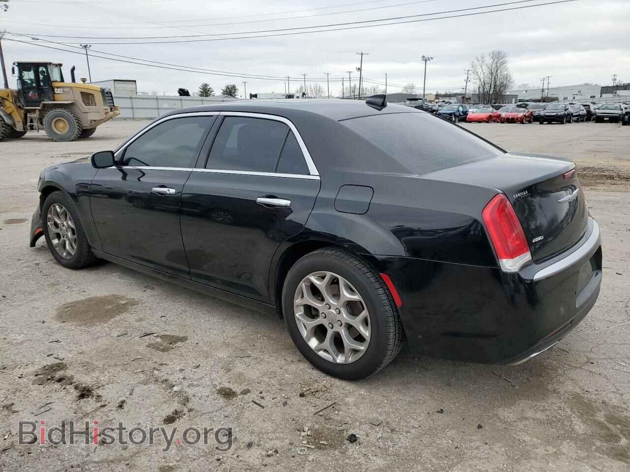 2017 CHRYSLER 300 - VIN: 2C3CCASG8HH512539 - Фото 2