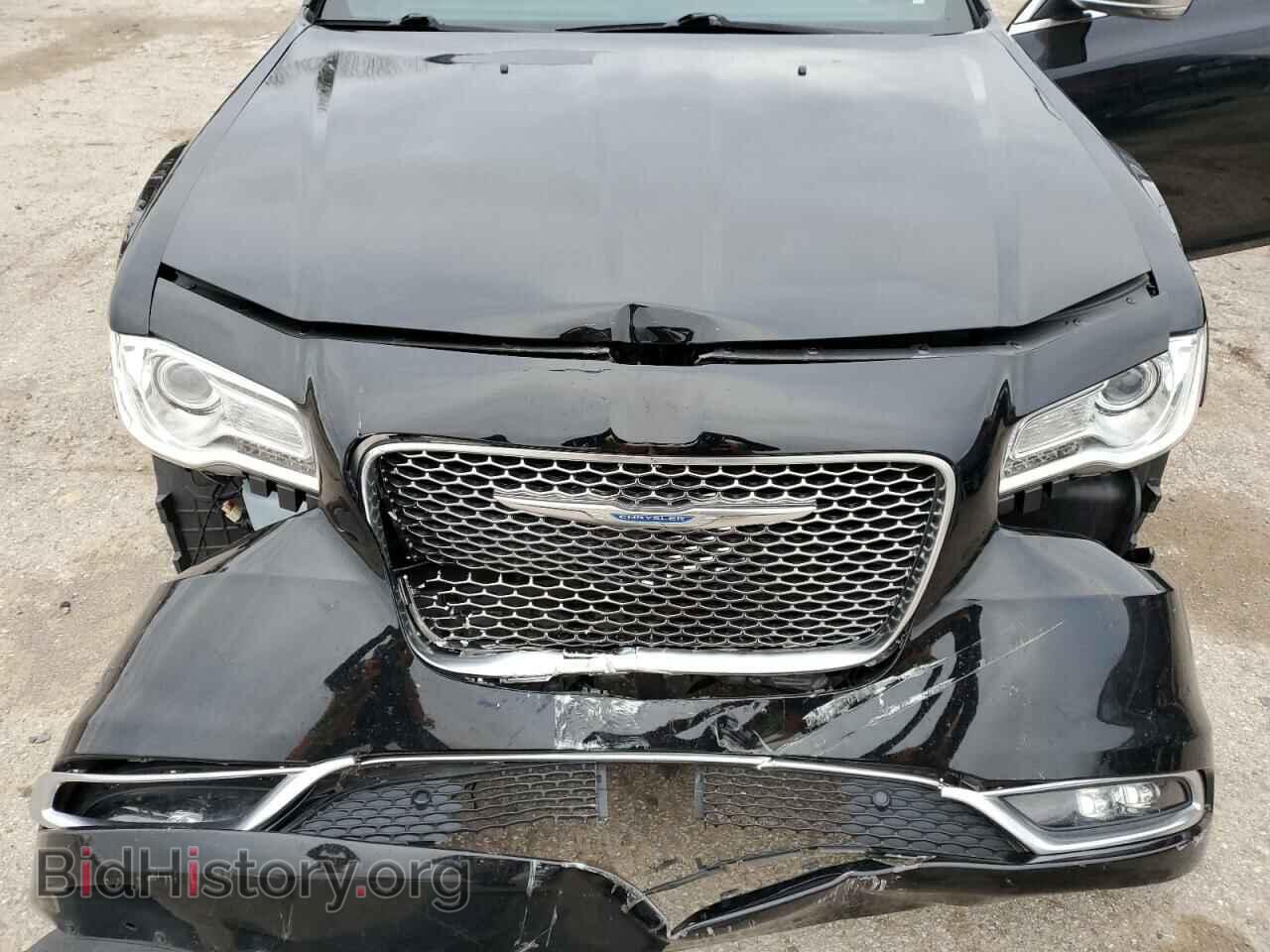 2017 CHRYSLER 300 - VIN: 2C3CCASG8HH512539 - Фото 11