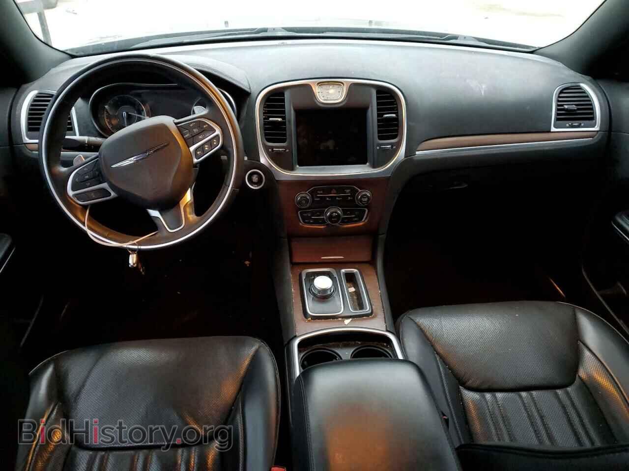 2017 CHRYSLER 300 - VIN: 2C3CCASG8HH512539 - Фото 8