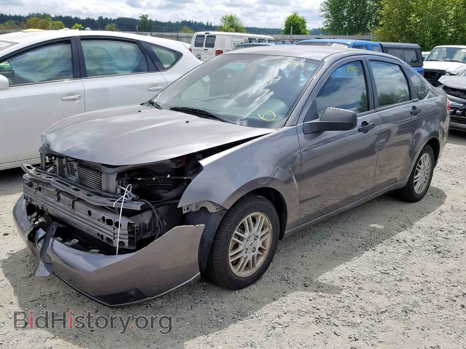 2011 FORD FOCUS SE - VIN: 1FAHP3FN2BW113232 - Фото 2