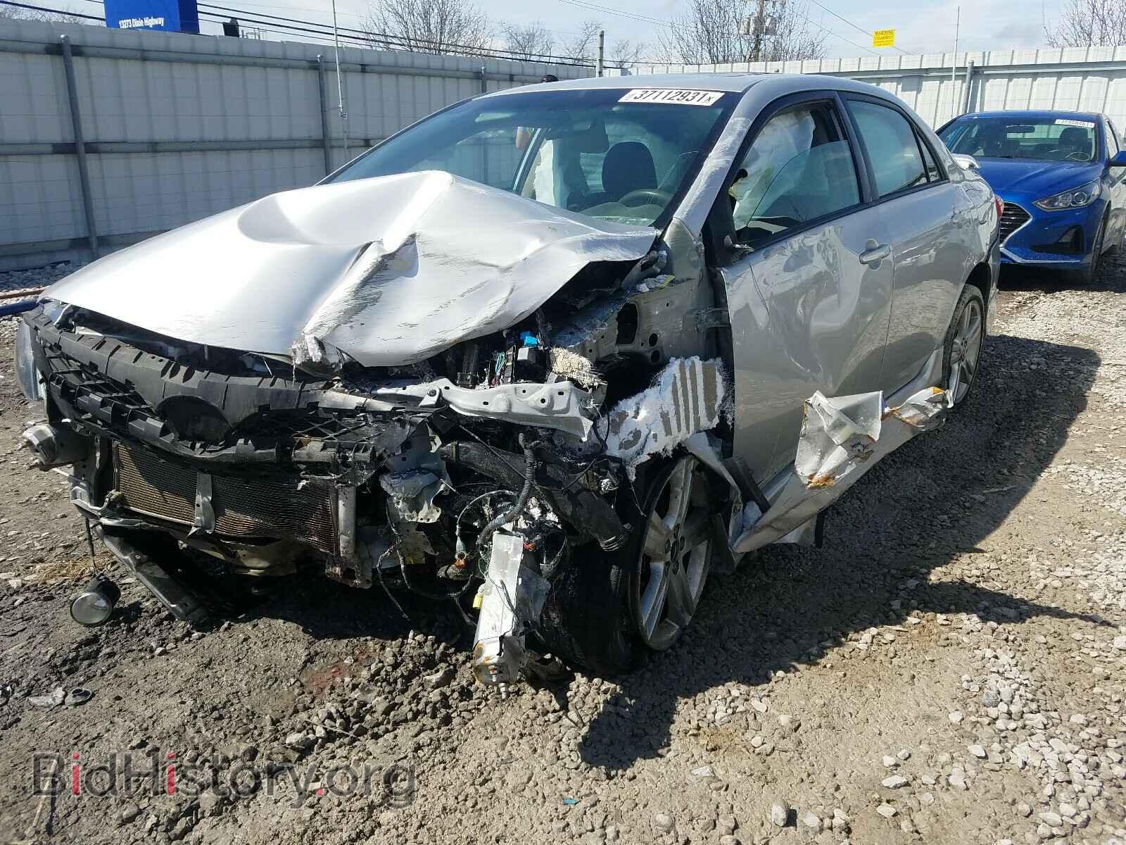 2013 TOYOTA COROLLA - VIN: 2T1BU4EE4DC104009 - Фото 2
