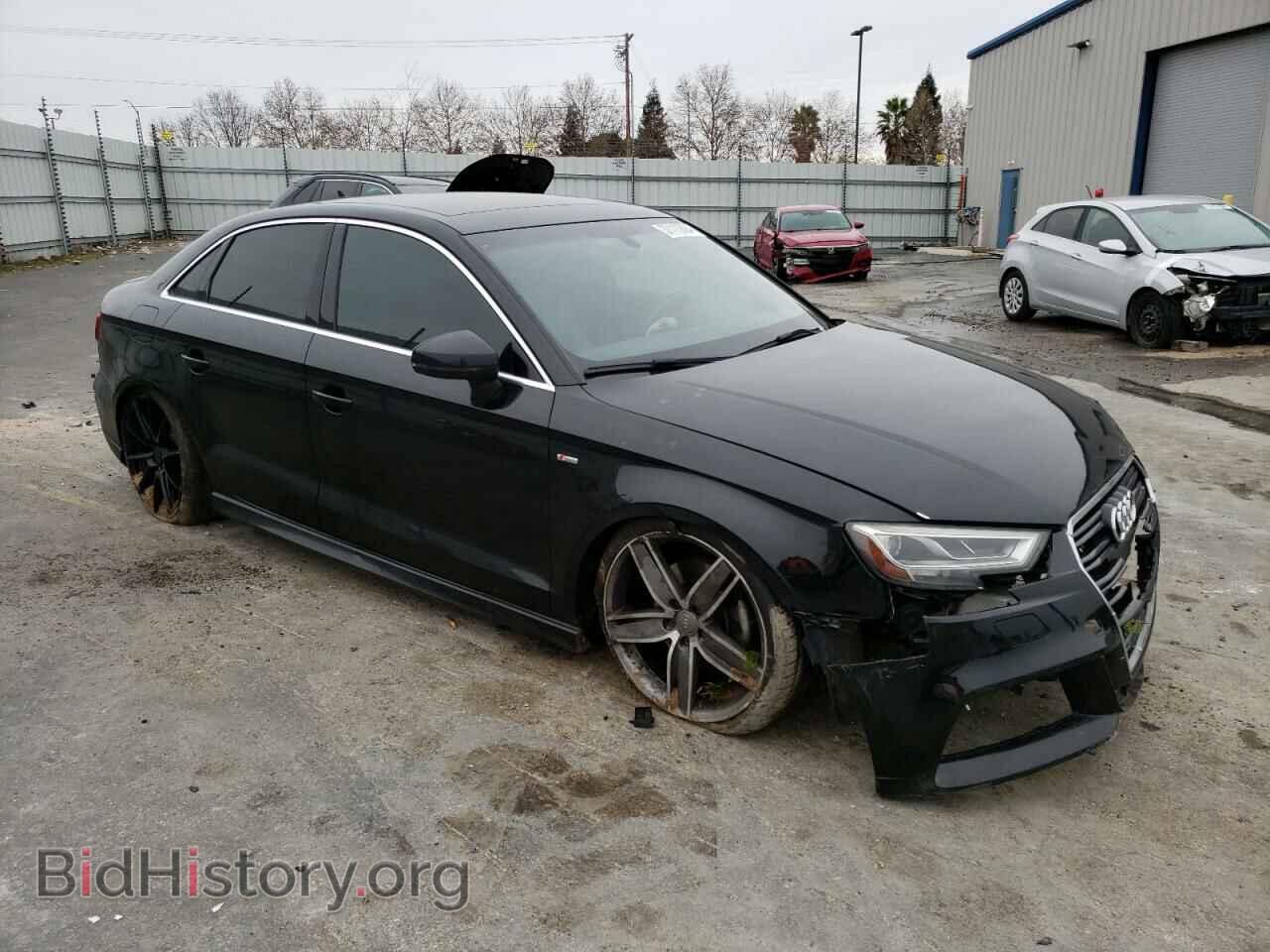 2017 AUDI A3 - VIN: WAUJ8GFFXH1029185 - Фото 4