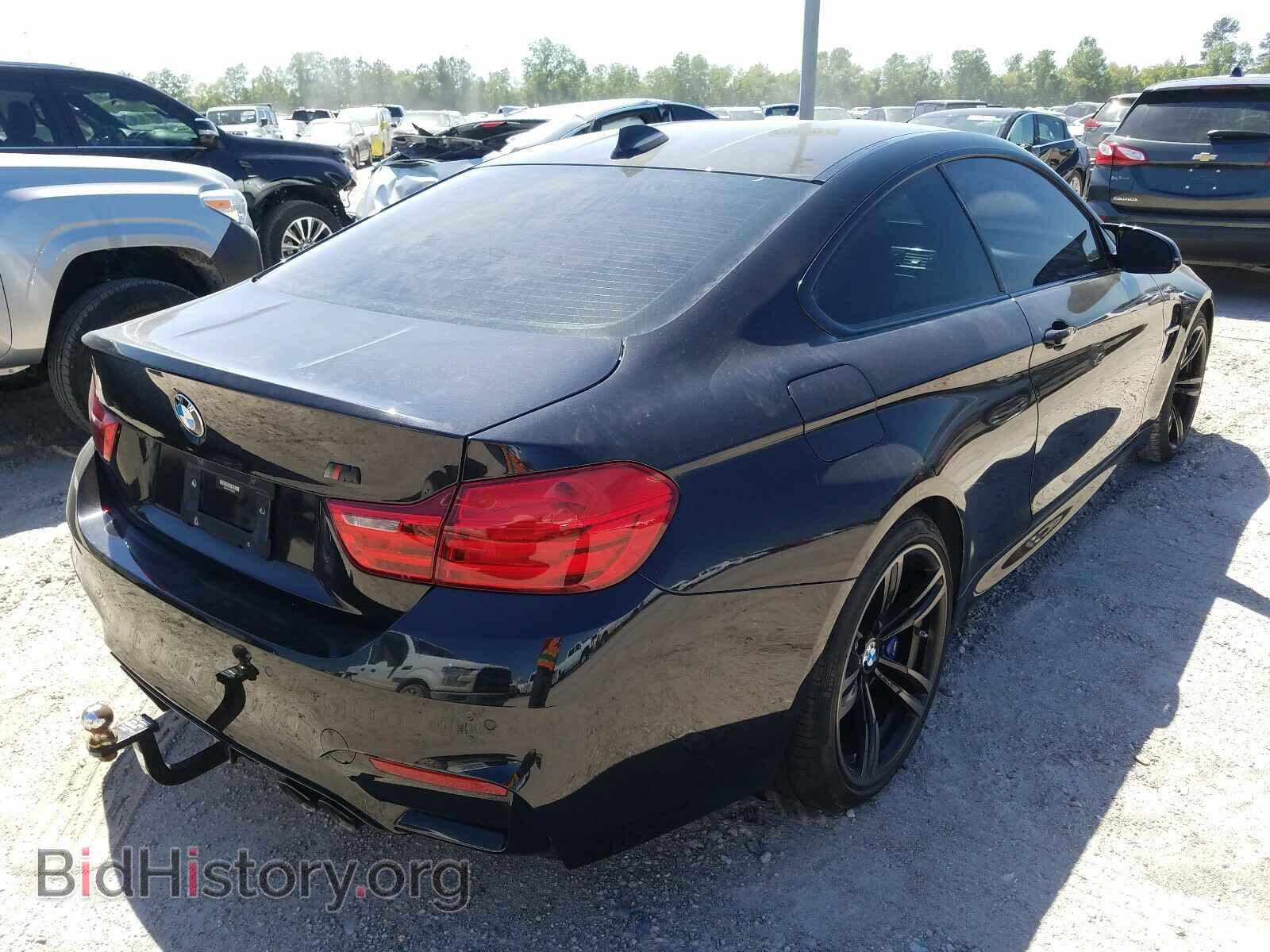 2015 BMW M4 - VIN: WBS3R9C51FK330315 - Фото 4