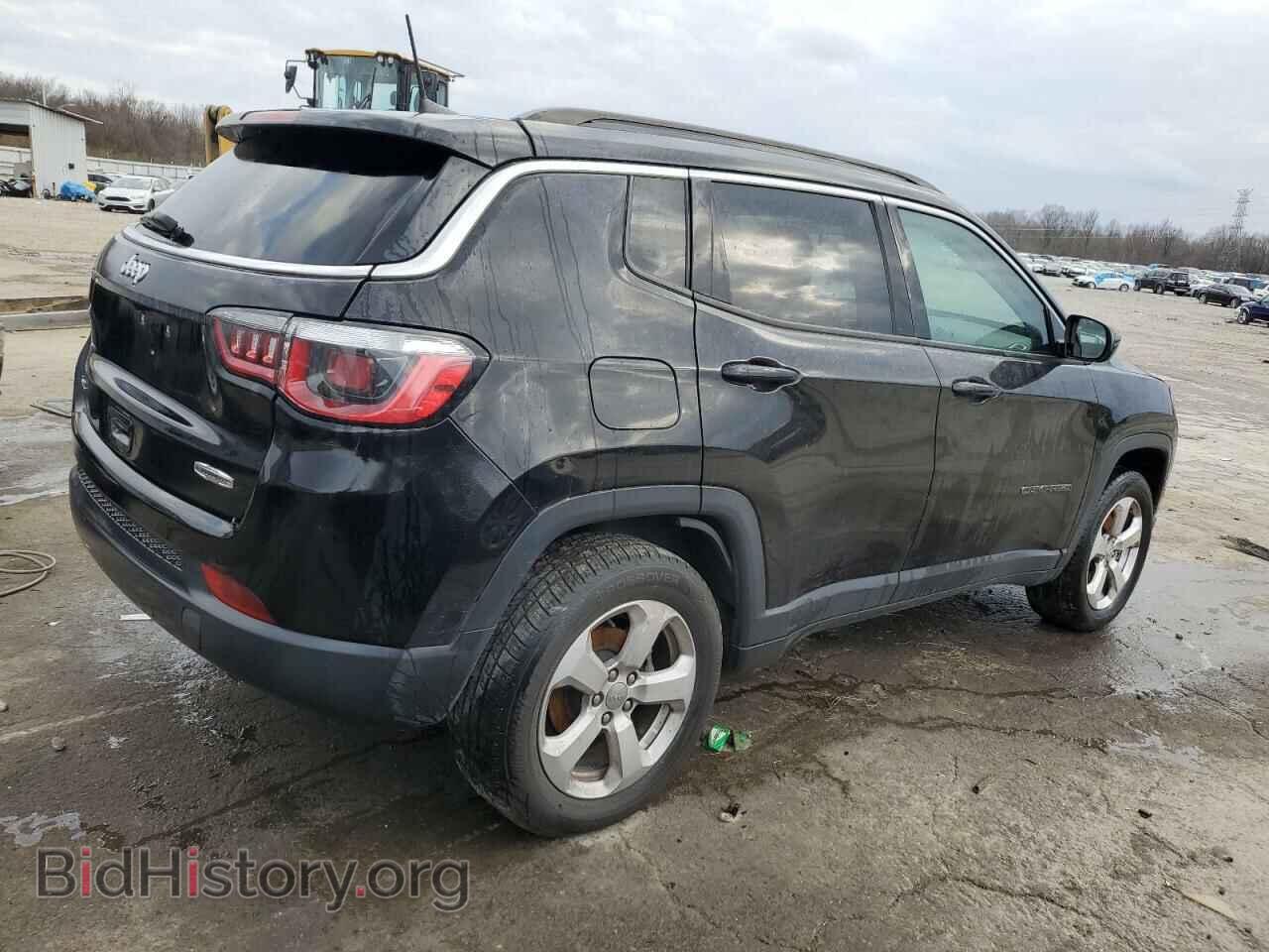 2018 JEEP COMPASS - VIN: 3C4NJDBB0JT143723 - Фото 3
