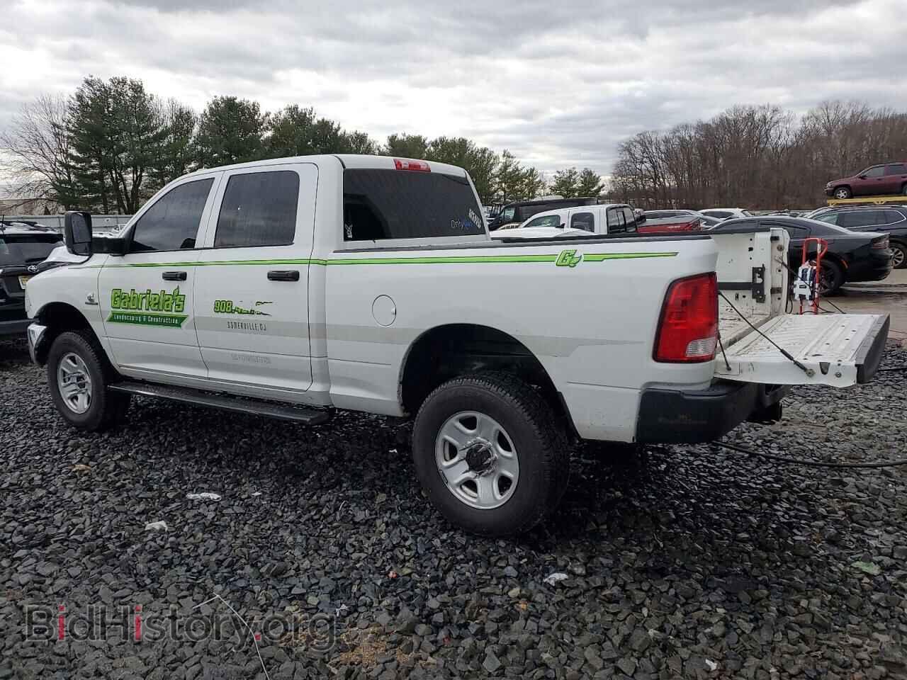 2017 RAM All Models - VIN: 3C6UR5CL0HG561890 - Photo 2