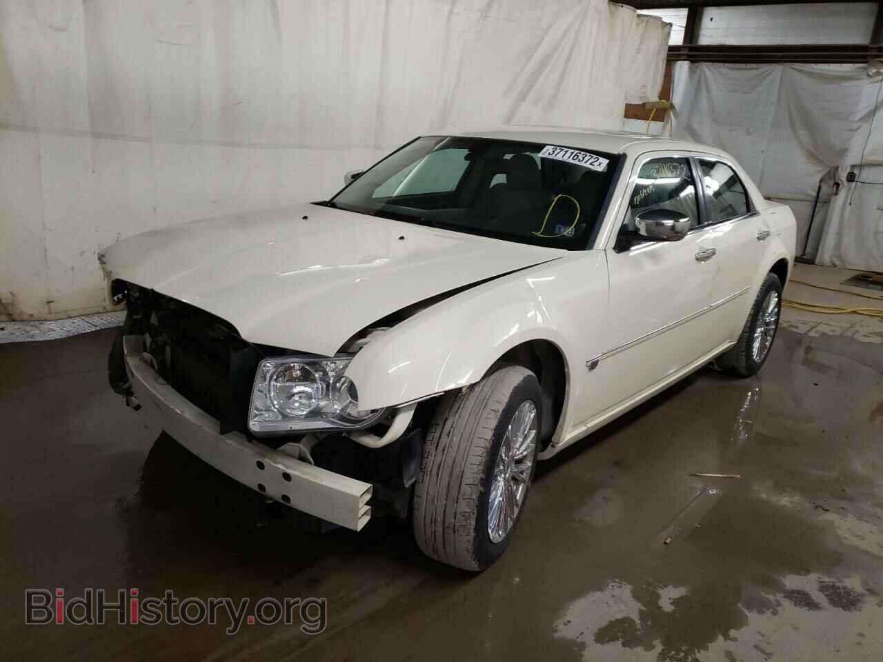 2006 CHRYSLER 300 - VIN: 2C3KK63H56H340003 - Фото 2