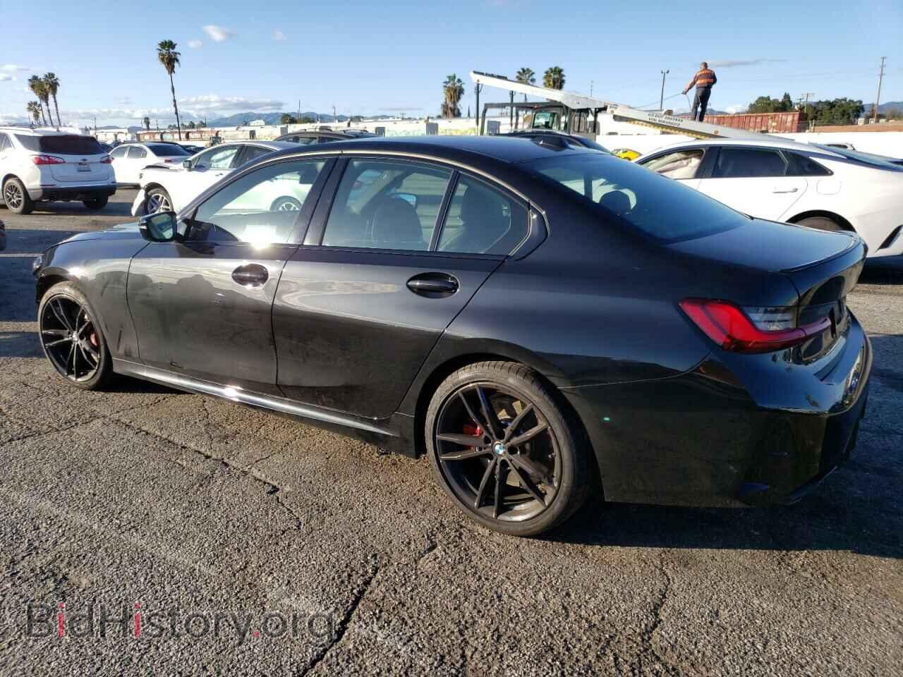 2023 BMW M3 - VIN: 3MW49FS03P8C80324 - Фото 2