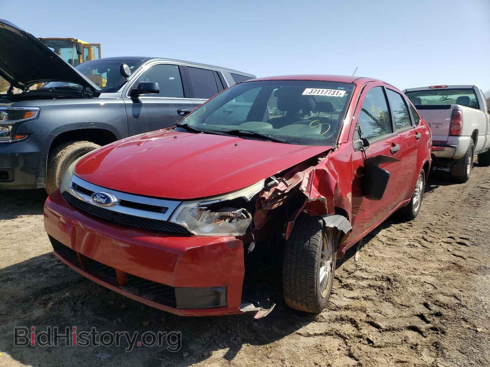 2010 FORD FOCUS - VIN: 1FAHP3FN6AW246185 - Фото 2
