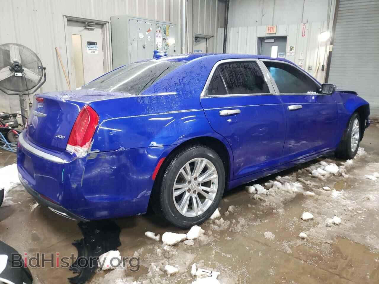 2018 CHRYSLER 300 - VIN: 2C3CCAAG8JH320352 - Фото 3